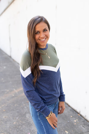 Olive & Navy Chevron Pullover (SM-XL)