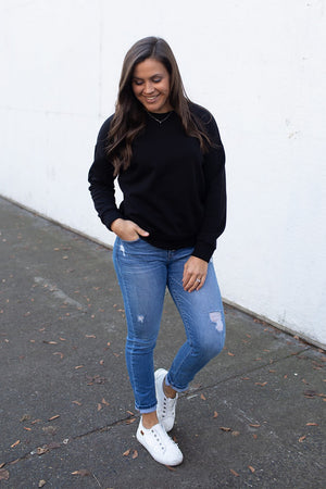 Black Basic Fleece Crewneck Sweatshirt (SM-3X)