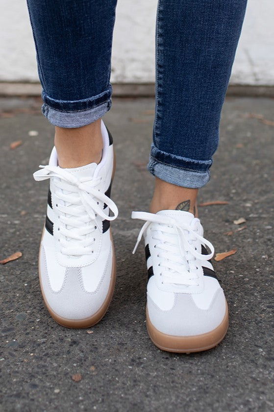 Nova Retro Lace Up Sneakers (6-10)