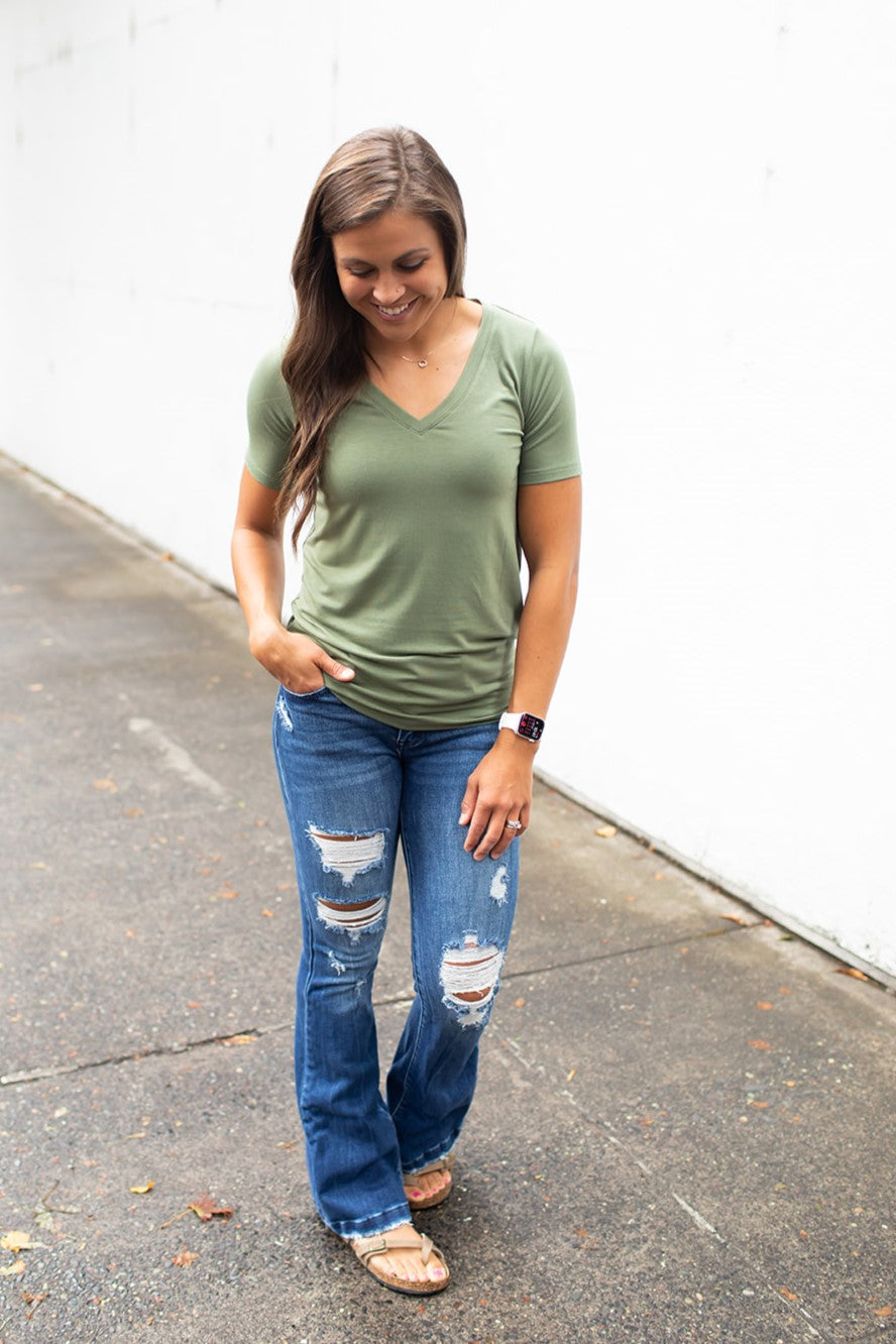 Lt Olive Basic Vneck Tee (SM-3X)